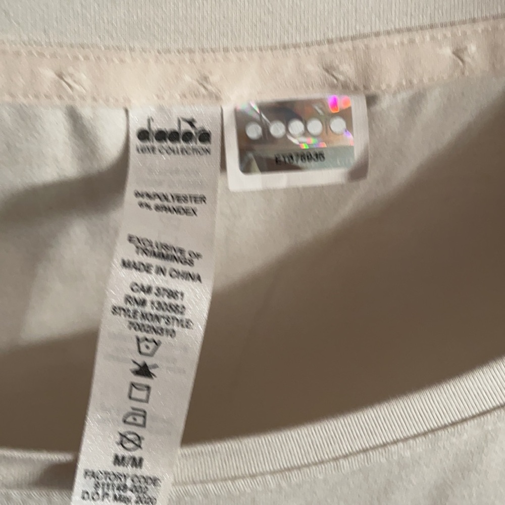 Diadora top - Picture 4 of 4